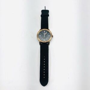 WENGER Swiss Military Mens Watch 01.9041 Date Black Dial Mineral Crystal